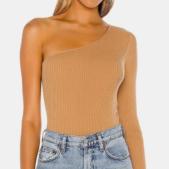 REVOLVE Sweater Lovers + Friends Asymmetrical Knit One Shoulder Size XS - Picture 1 of 9